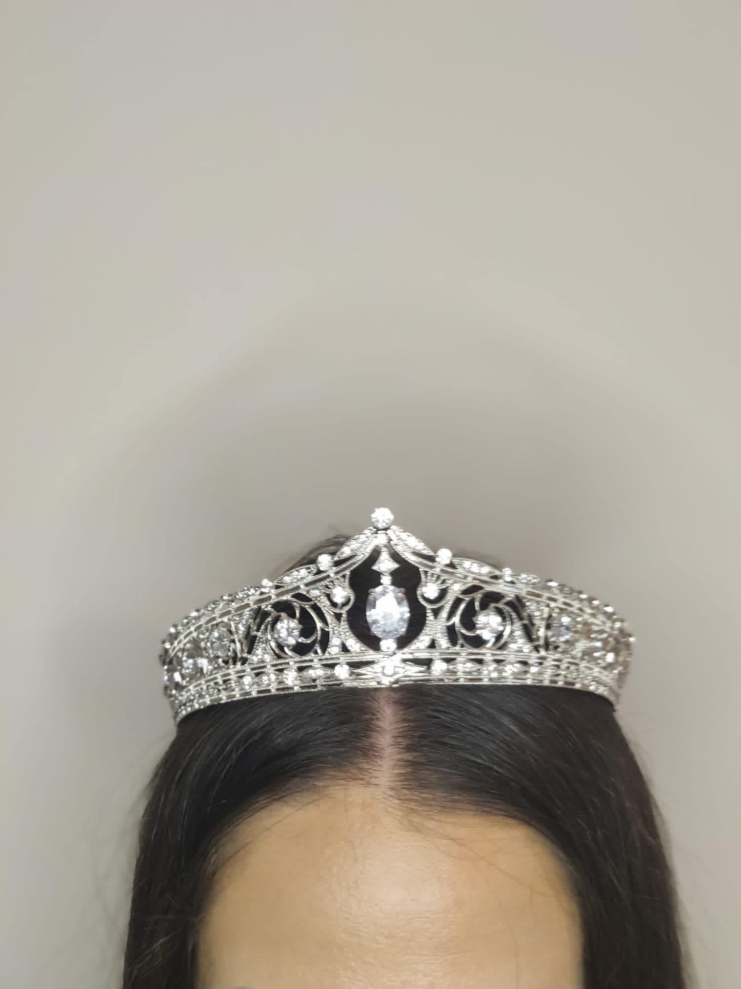 Medium size tiara