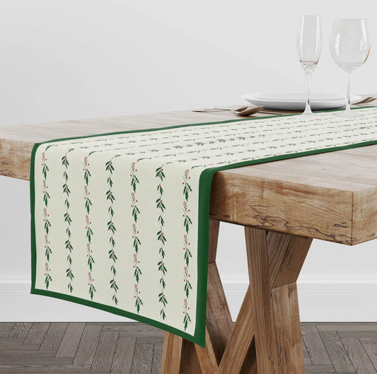 Christmas Mistletoe Table Runner