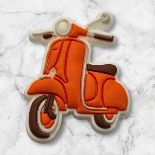 Vespa Croc Charm