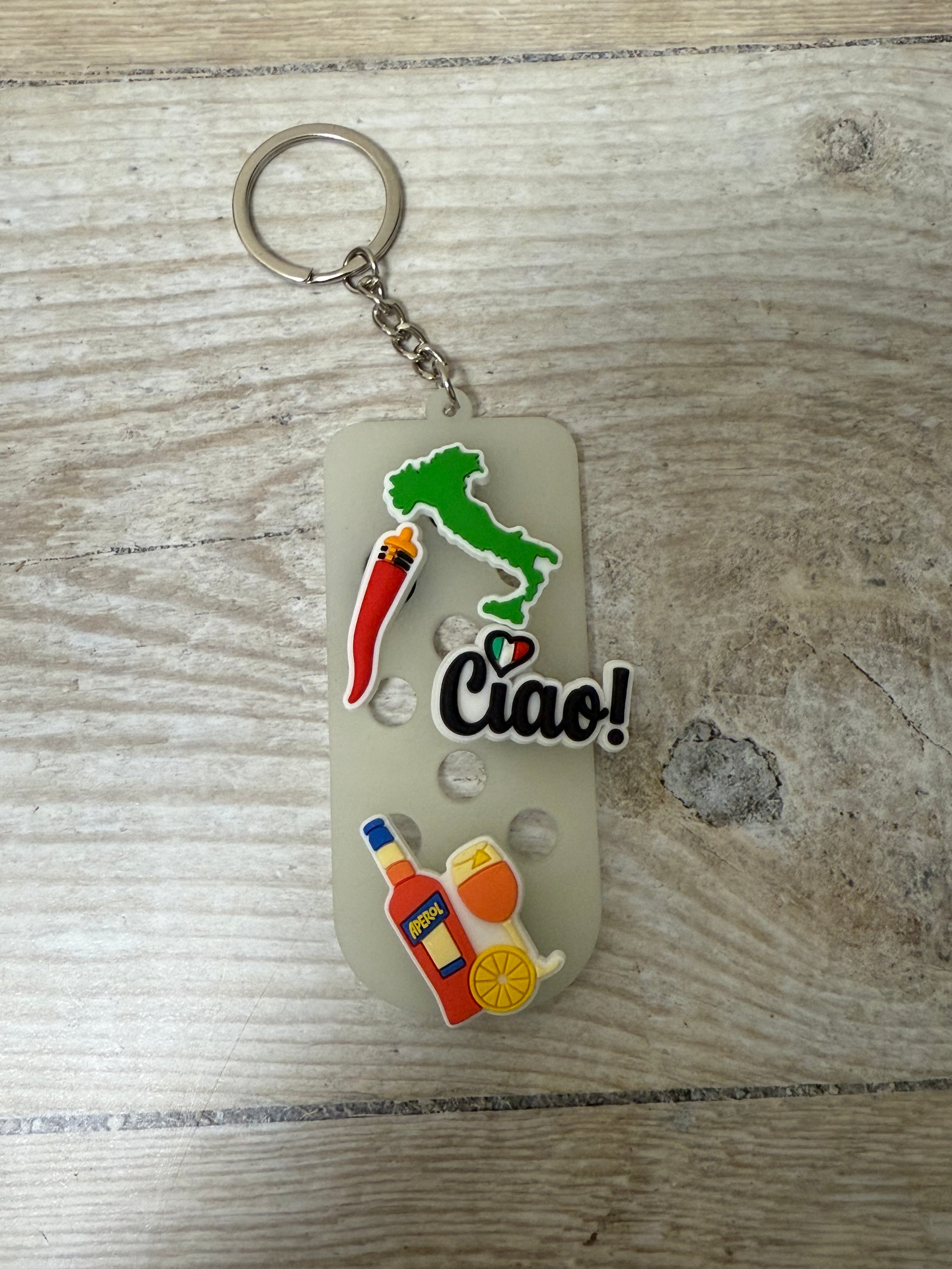 A Taste Of Italy Croc Charm Set with Keyring