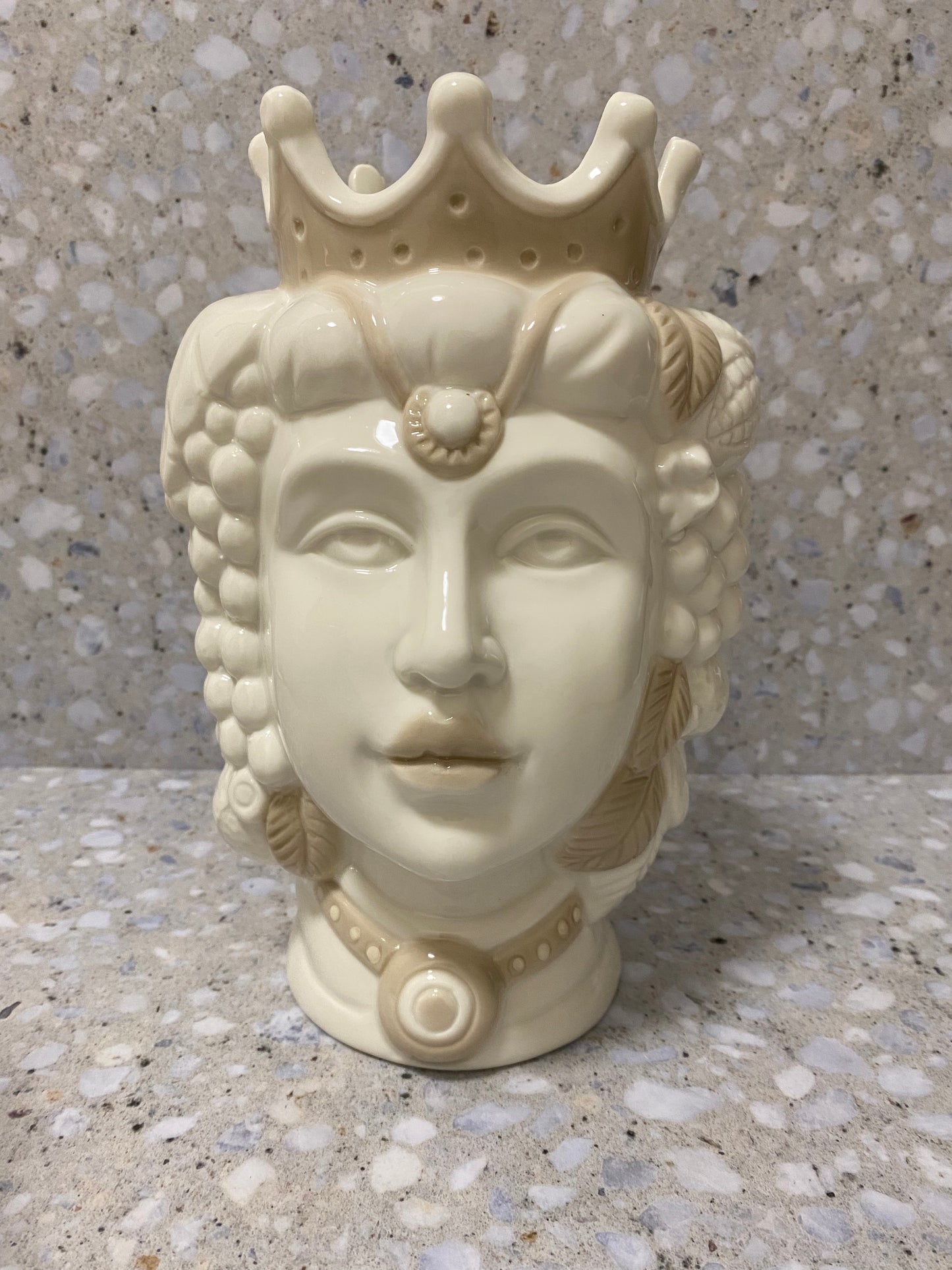 Sicilian White/Beige Moor Head Vase (Set Of 2)